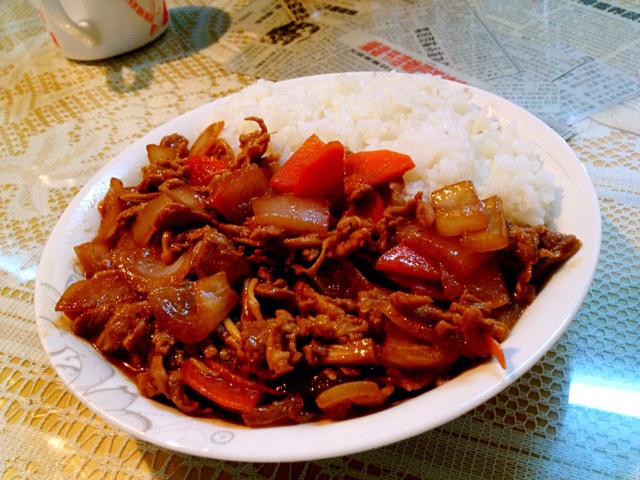 油焖海鲜酱排骨