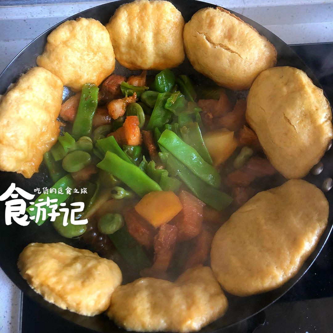 地锅鸡，教你贴饼子好吃的小技巧~