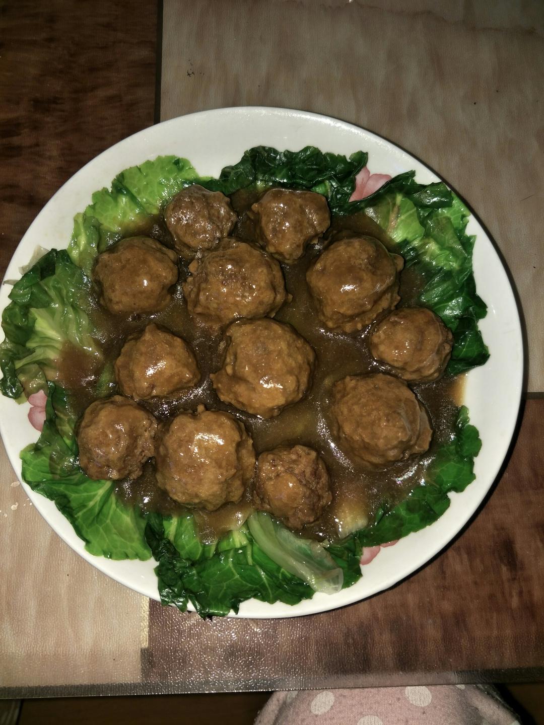 四喜丸子/红烧狮子头 Chinese Meatballs