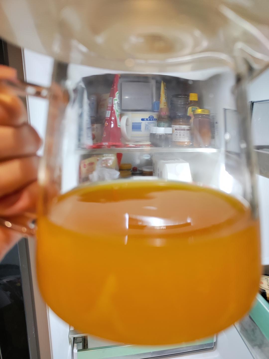 双饮杯橙汁