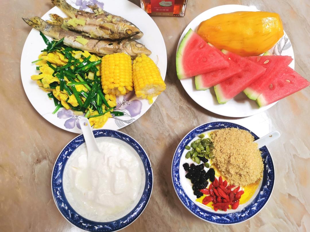 韭菜炒鸡蛋——三分钟快手下饭菜 掌握火候的秘诀