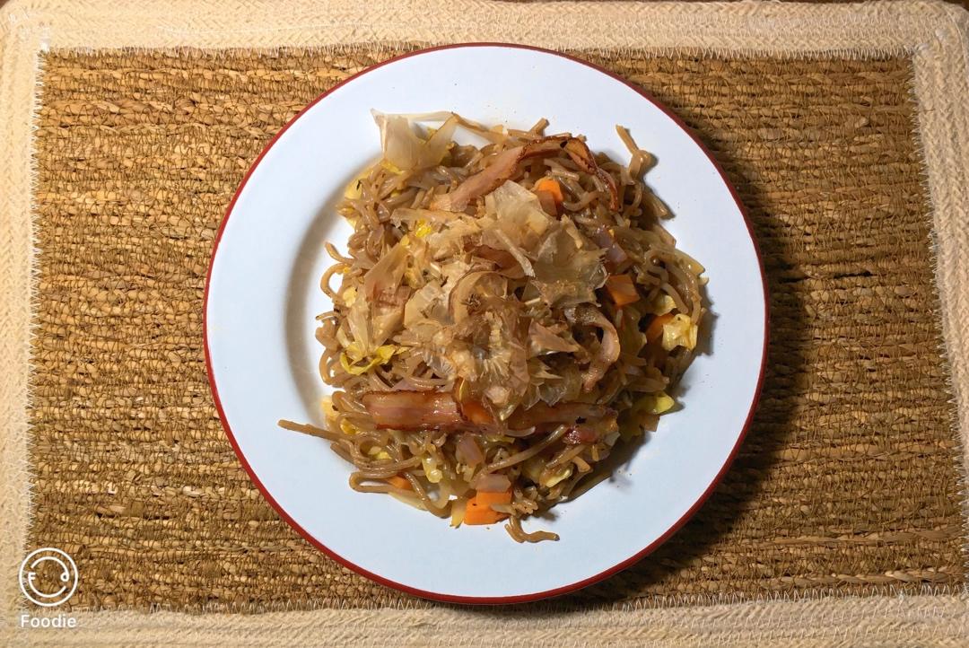 焼きそば（日式酱油炒面）