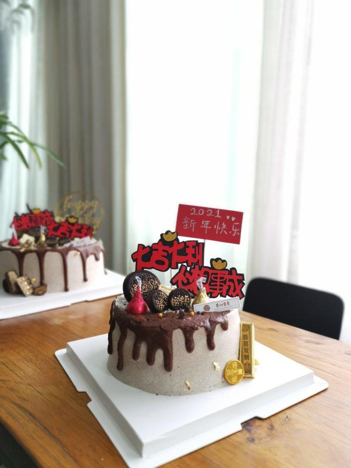 磕蛋糕的日子里……