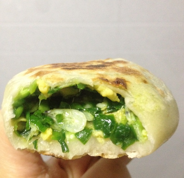 韭菜鸡蛋馅饼