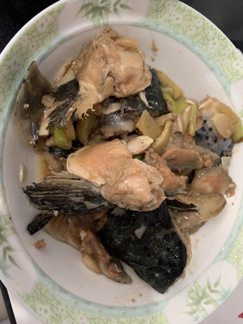 焖三文鱼头（中餐厅张亮简易版）