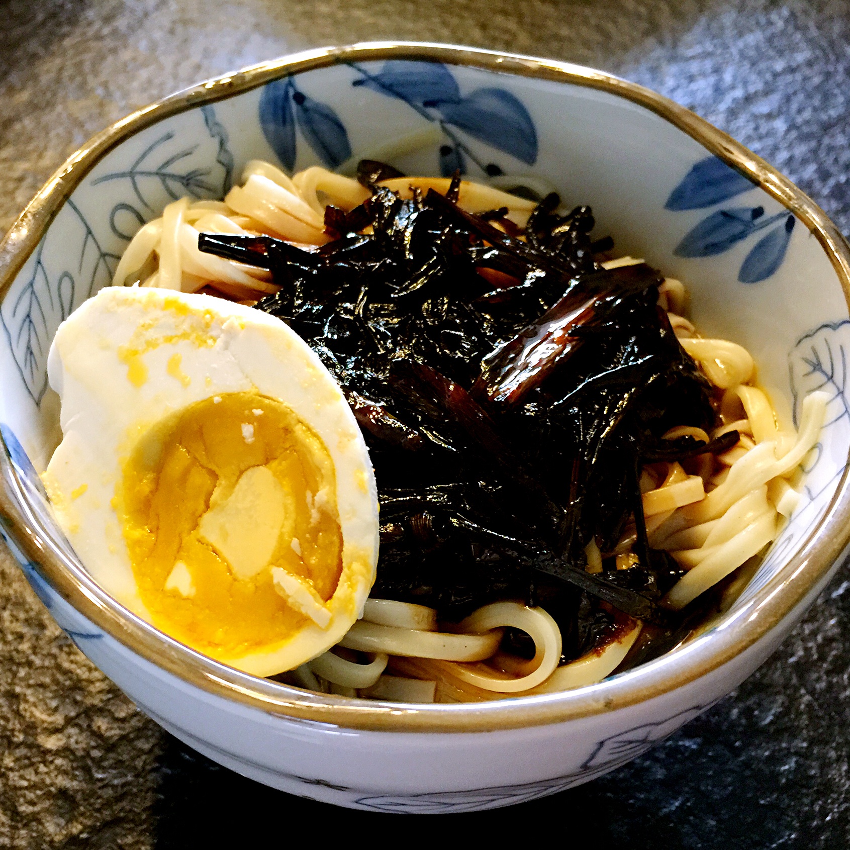 葱油拌面Spring Onion Noodles