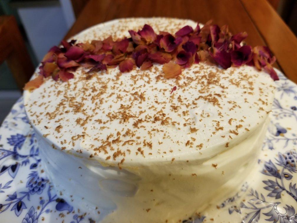 让炎炎夏日变得浪漫的【玫瑰荔枝西瓜蛋糕】