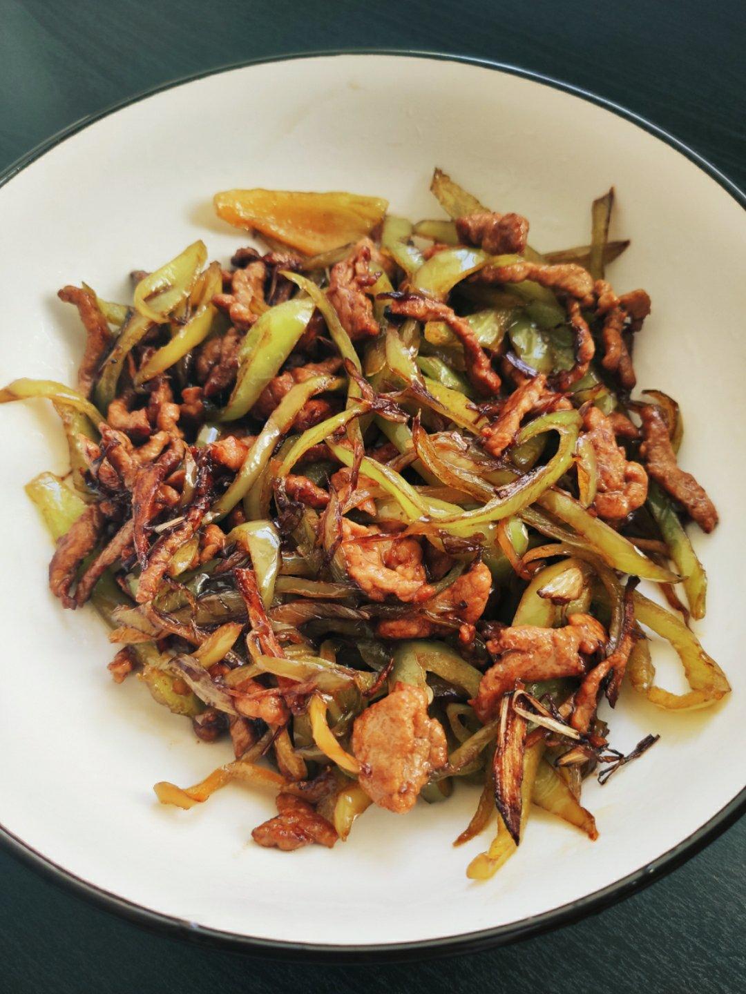 农家小炒肉【记忆中勾魂的油汤】