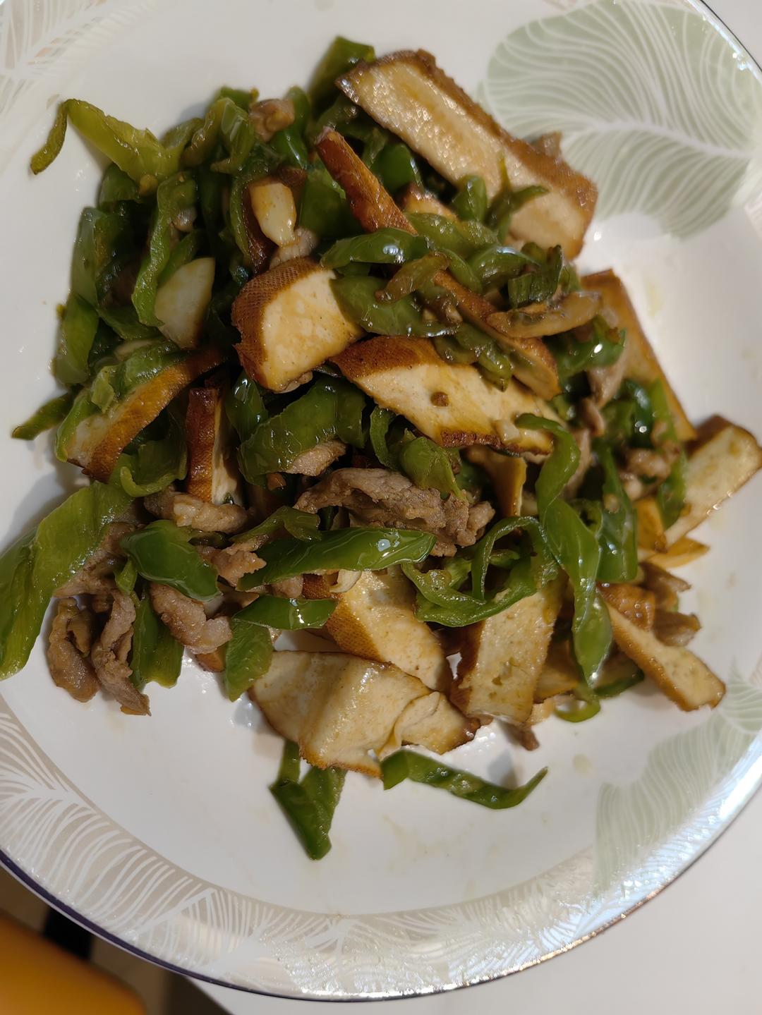 青椒炒豆干