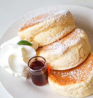 10分钟搞定网红舒芙蕾松饼🥞超松软『步骤详细附视频』『平底锅美食』的做法 步骤13