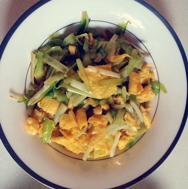 家常菜之韭黄炒鸡蛋