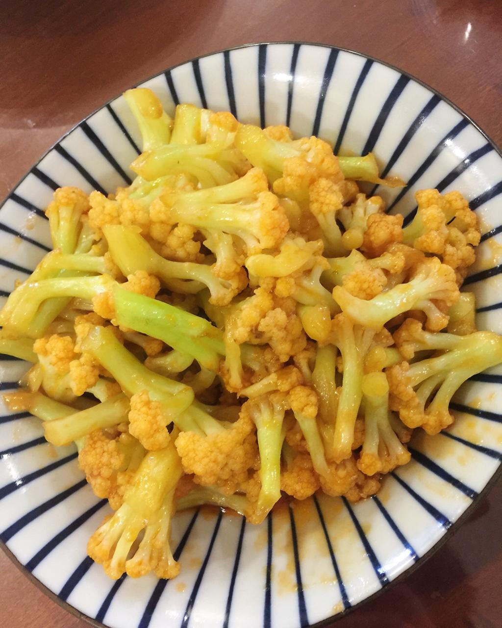 有机花菜炒西红柿