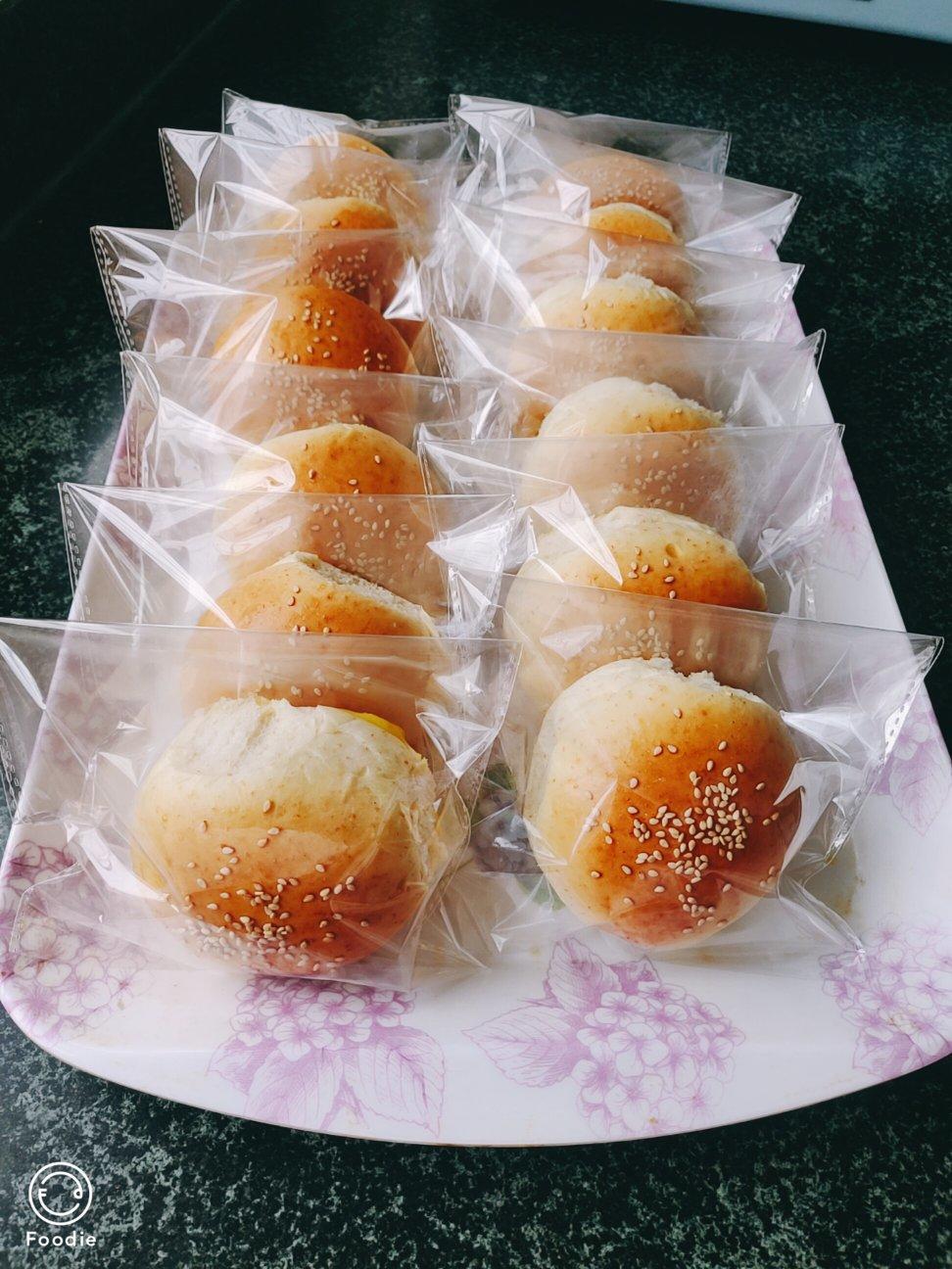 黑全麦小餐包