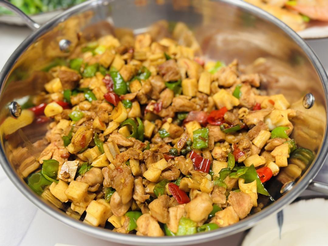 《江湖菜》下饭菜下酒菜都是它-青椒鸡