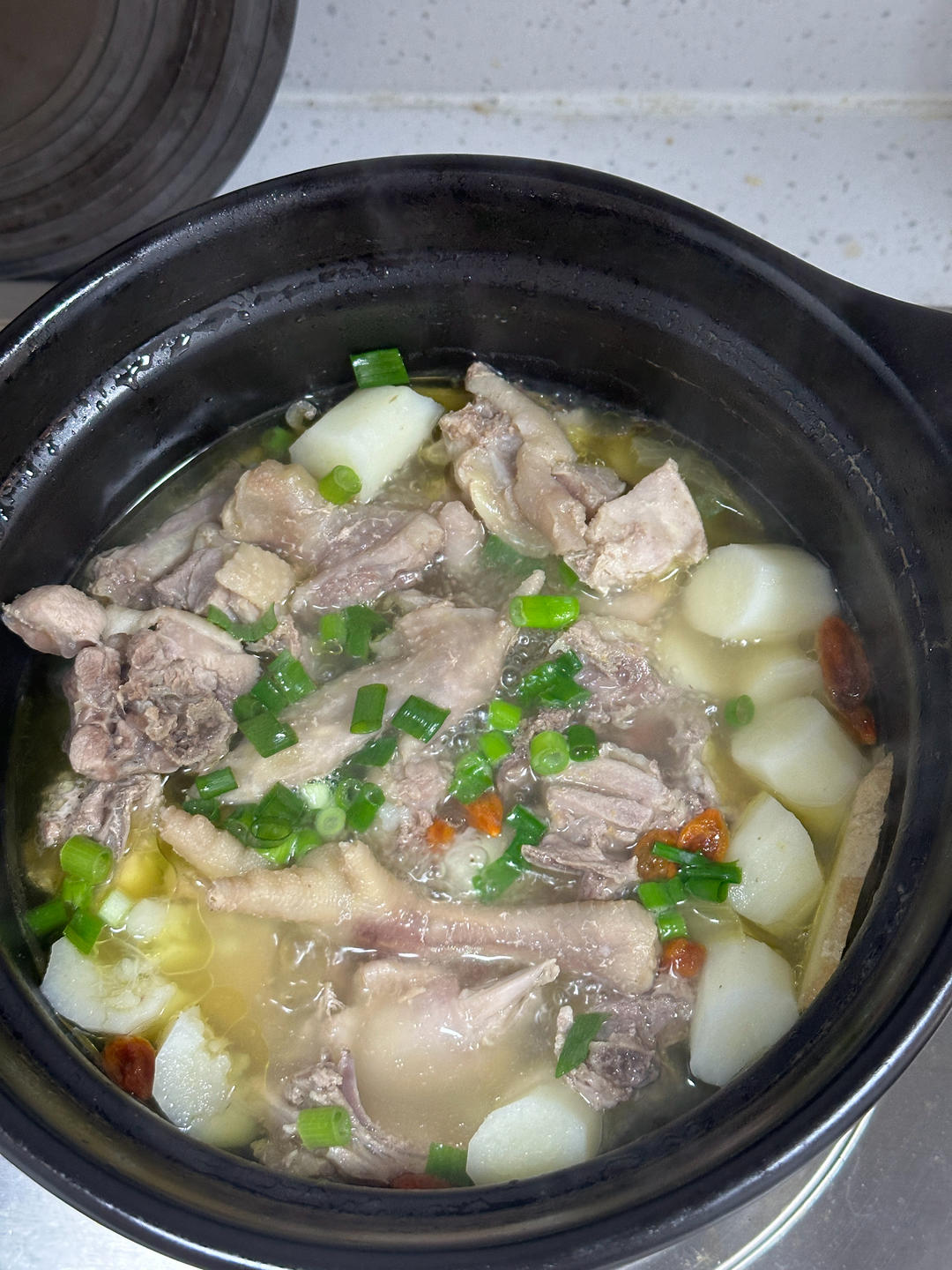 山药炖鸡汤
