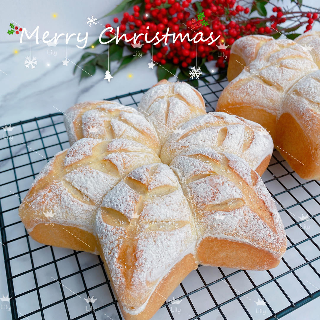 软绵绵的六角星椰蓉面包