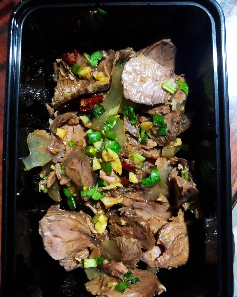凉拌牛肉