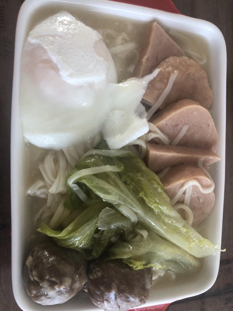 一碗热汤面🍜