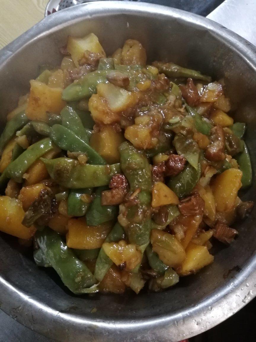 红烧肉炖豆角