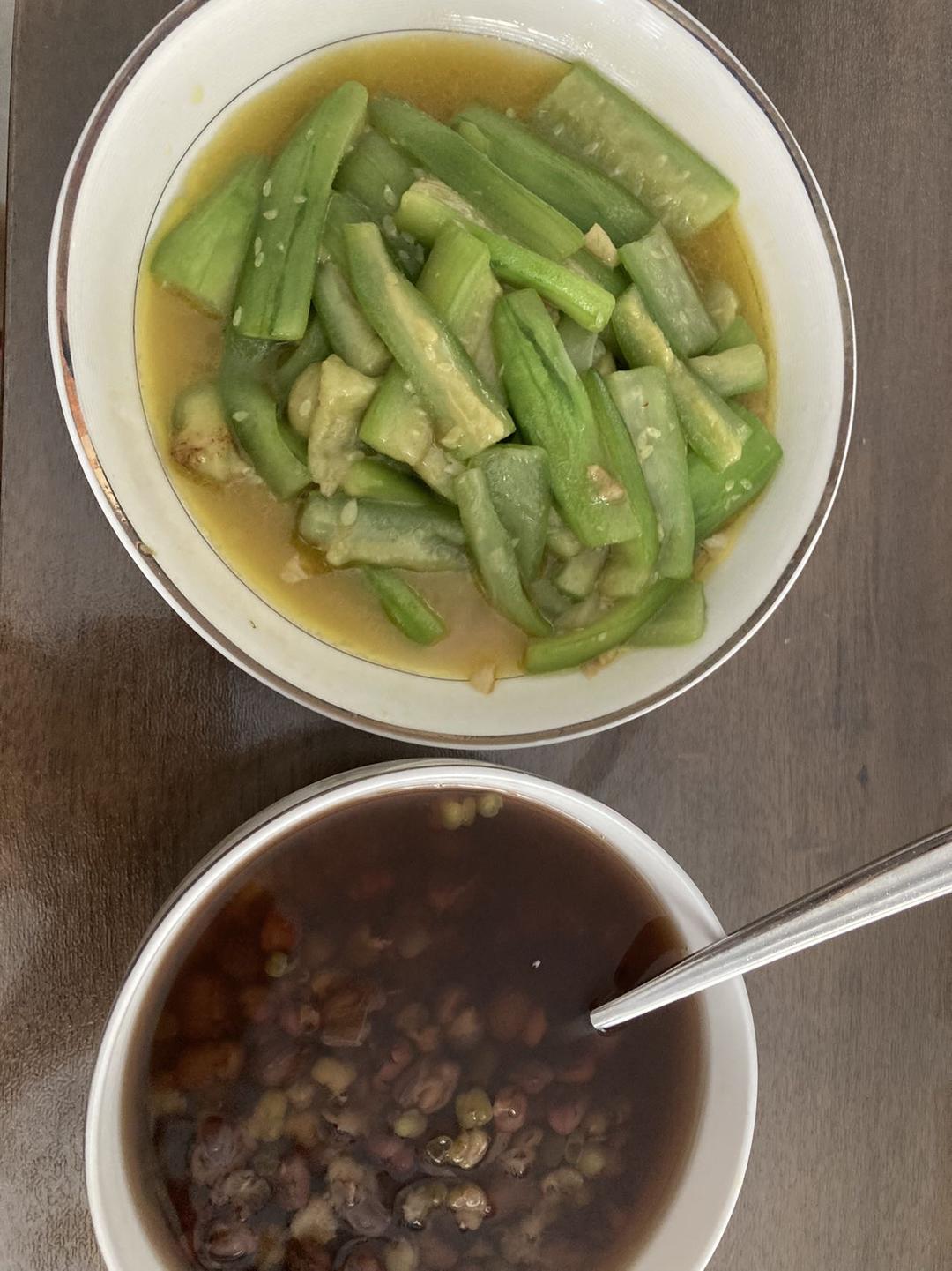 教你在家做丝瓜最好吃的做法，简单又营养，想不好吃都难