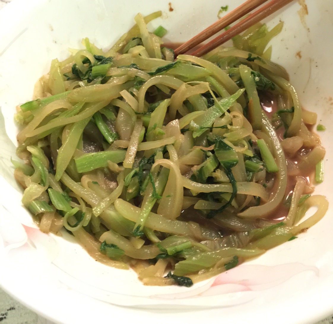 凉拌莴笋丝