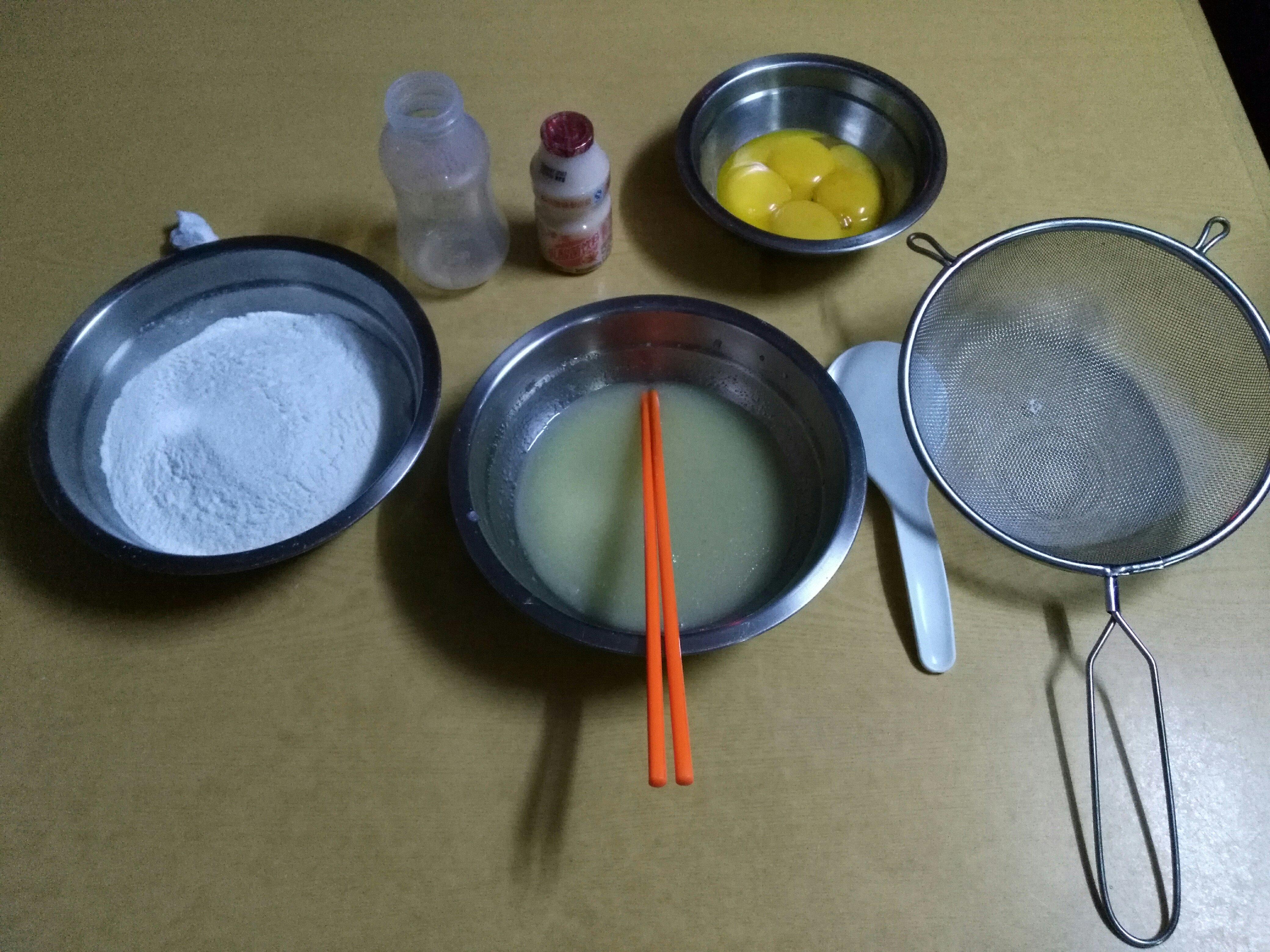 电饭煲戚风——超细腻轻巧香甜的做法 步骤1