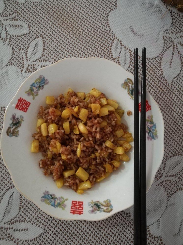 菠萝炒饭