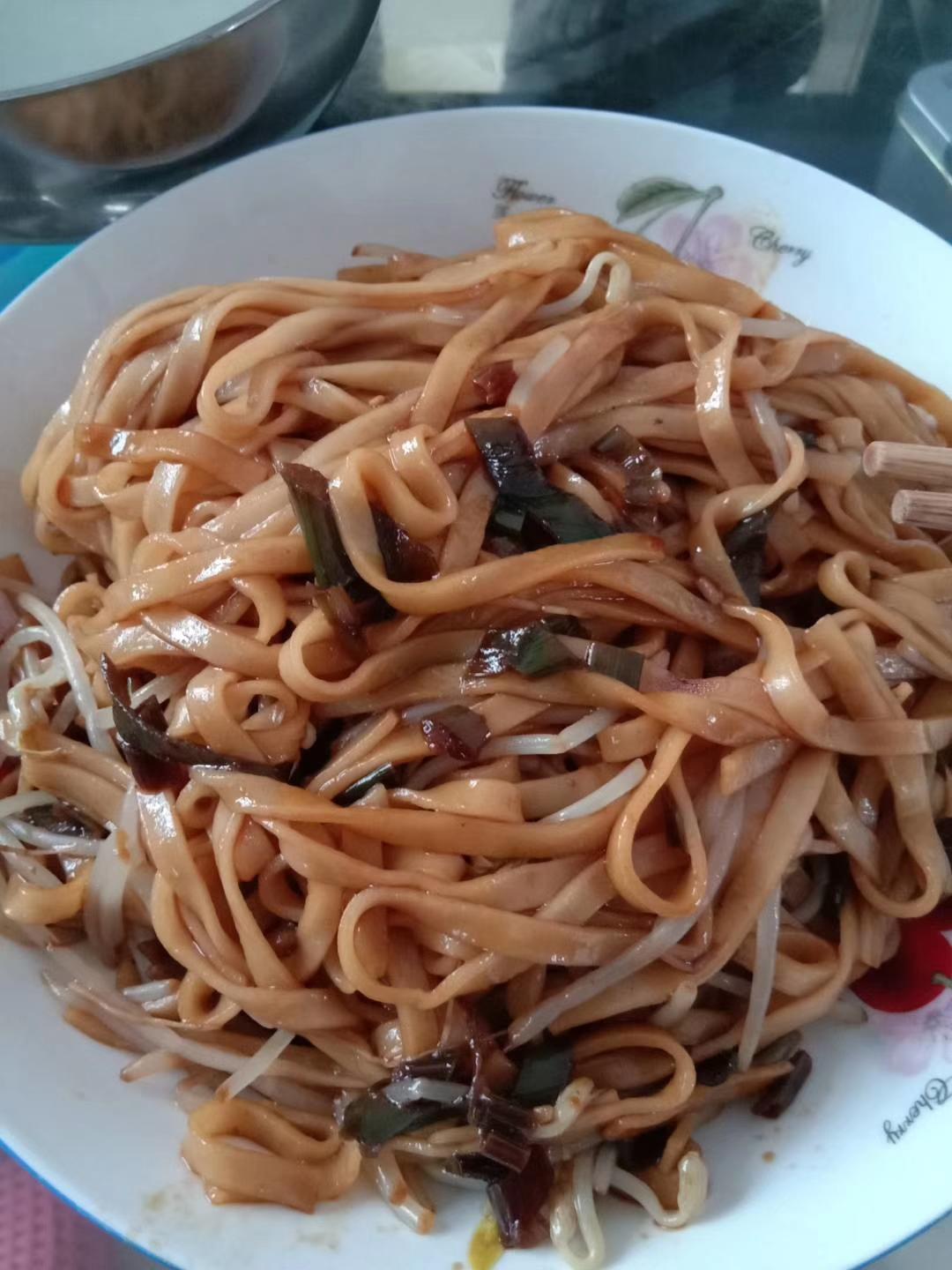 来两棵葱做葱油捞面