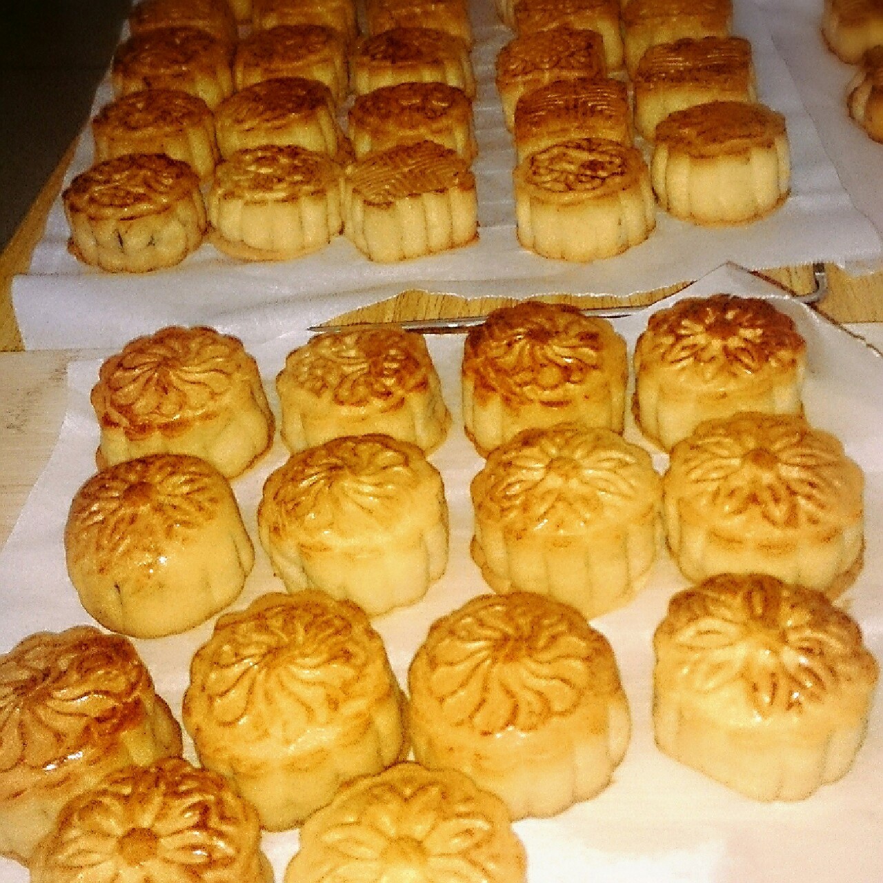 广式月饼——蛋黄莲蓉月饼