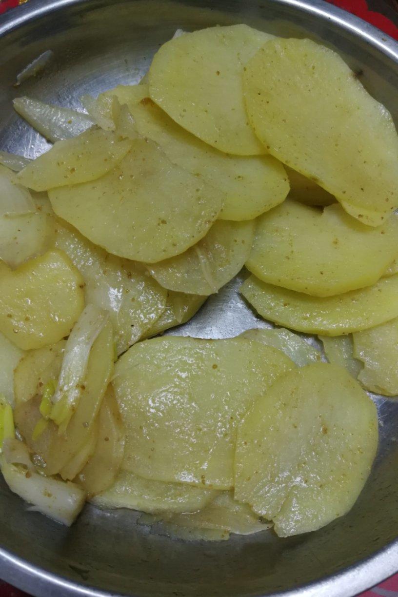 孜然洋葱土豆片