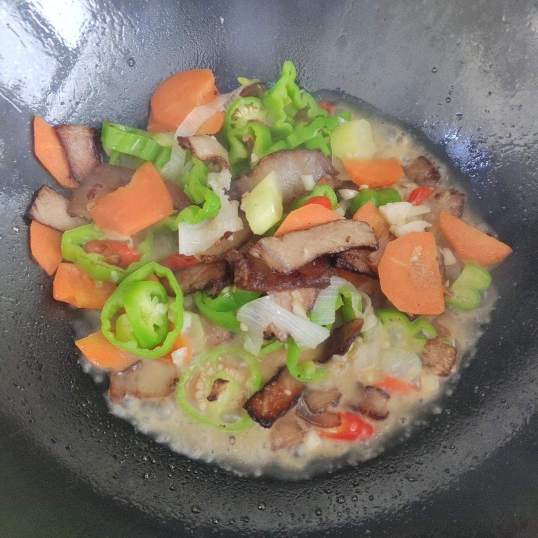 家常炒腊肉