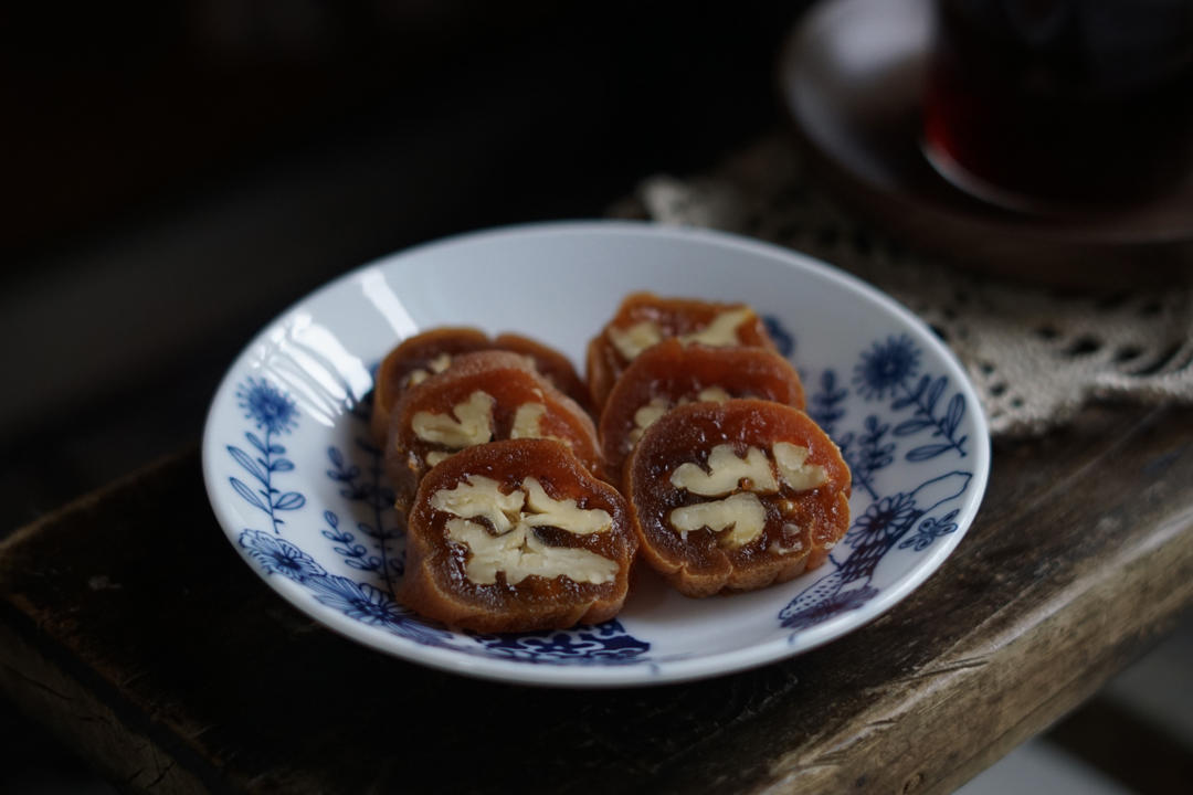 夹核桃、奶酪柿饼子