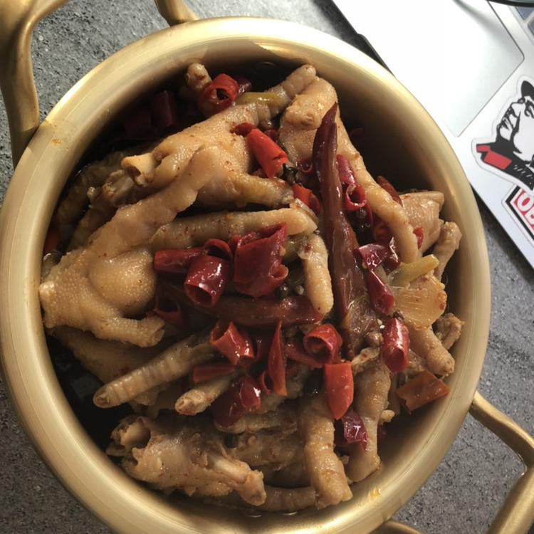 香辣烧鸡爪
