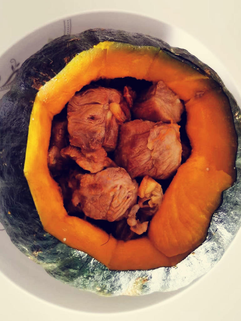 营养🈵🈵豉香排骨南瓜盅🎃