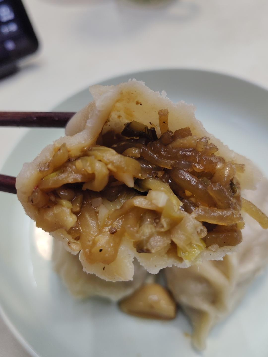 一起用餐吧——薄皮烫面蒸饺
