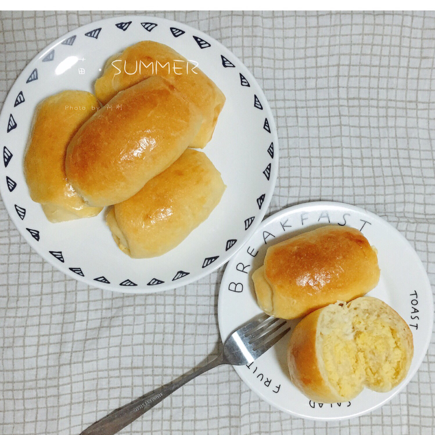 椰蓉面包卷