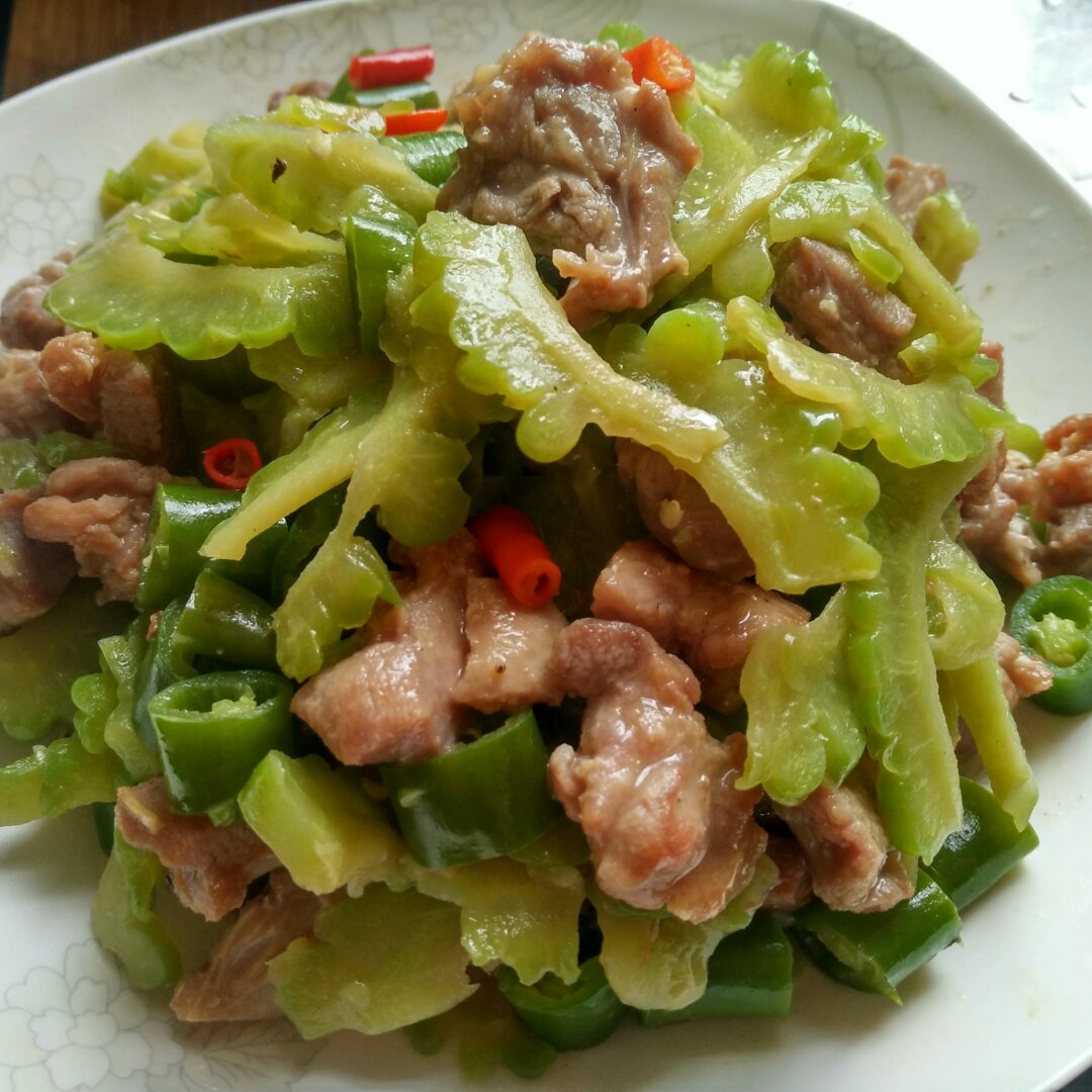 青椒炒鸭
