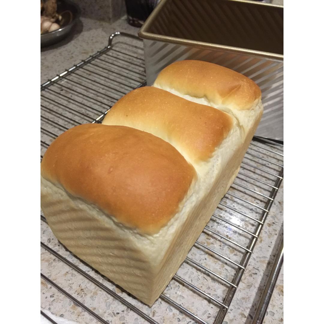 夺命软吐司(๑´ڡ`๑)超软拉丝极速方便的一次发酵吐司