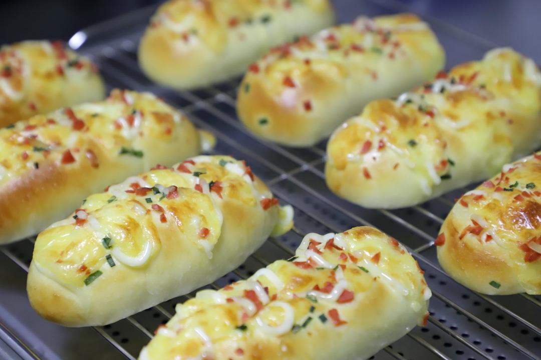 香葱火腿肉松面包