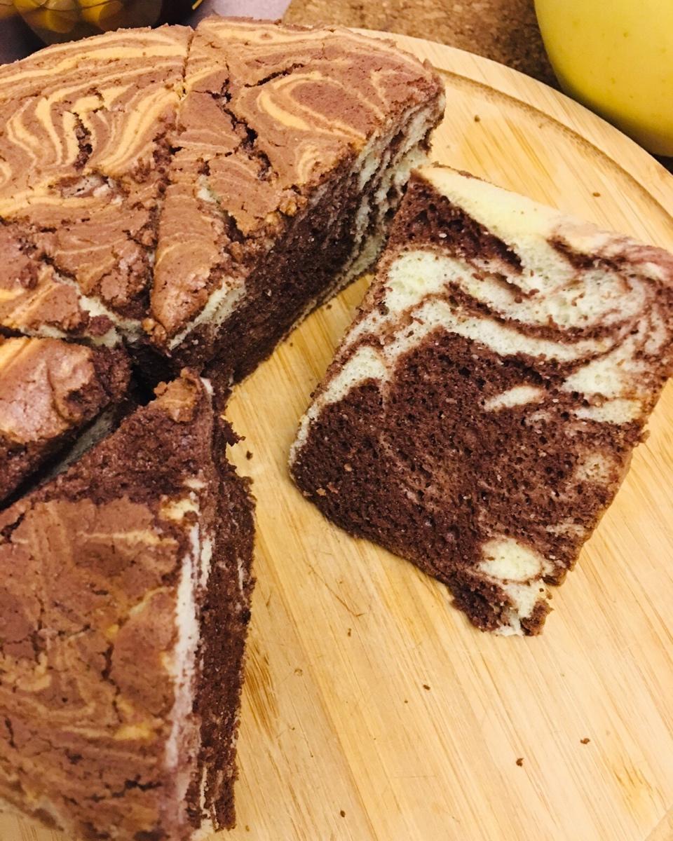 可可双色戚风（奶牛戚风）～17厘米加高戚风模或者18厘米戚风模