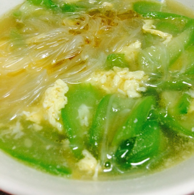 丝瓜鸡蛋粉丝汤