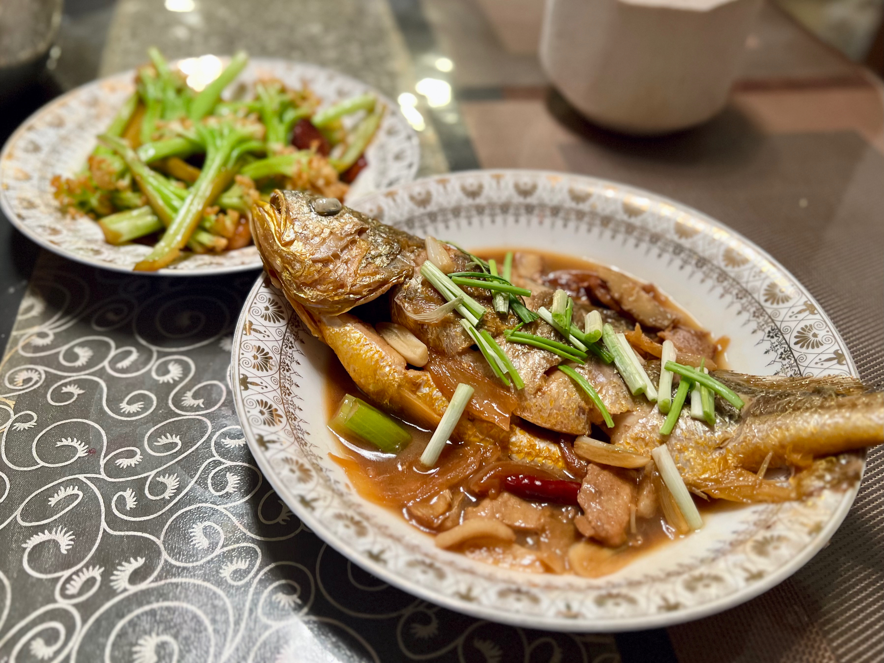 台州城市名片菜—家烧大陈黄鱼