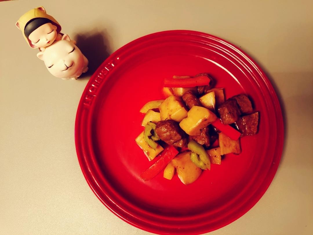 【黑椒杏鲍菇牛肉粒】