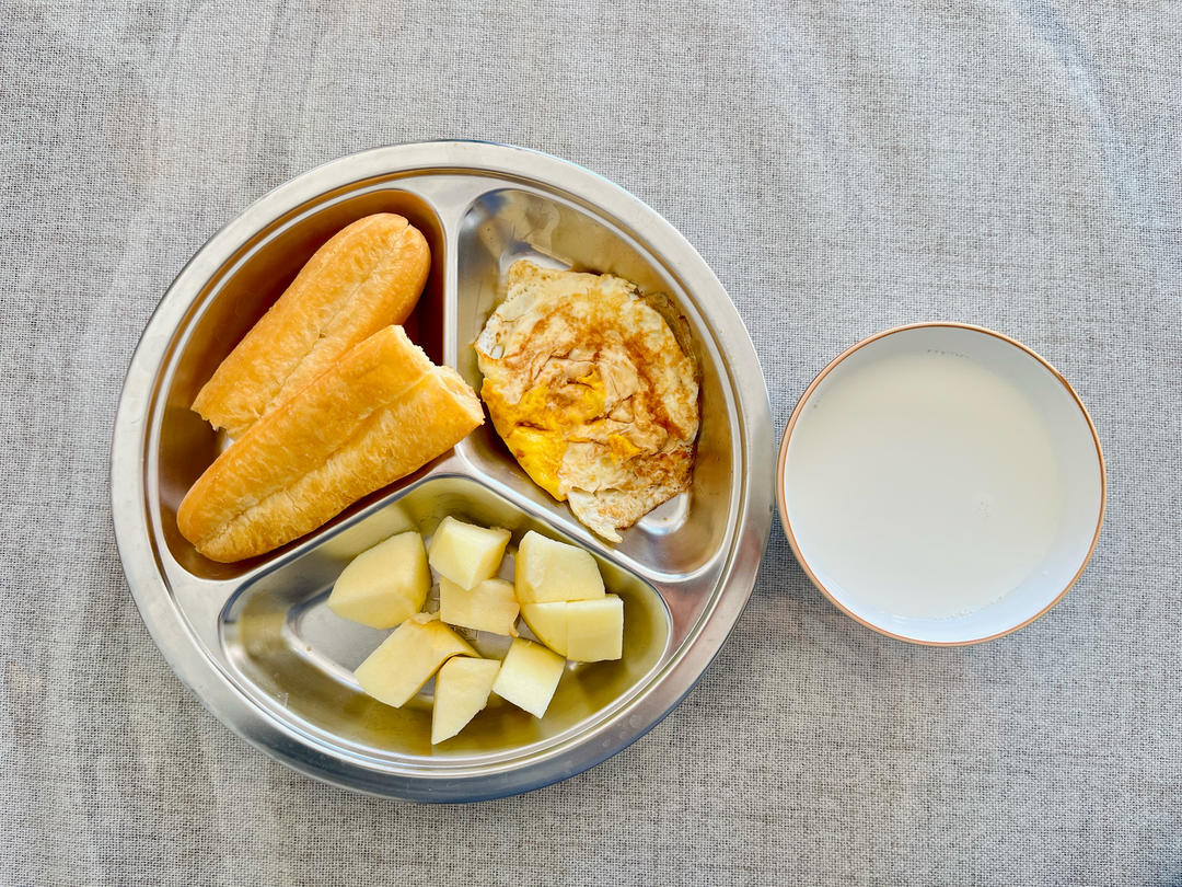 小学生糊弄学早餐