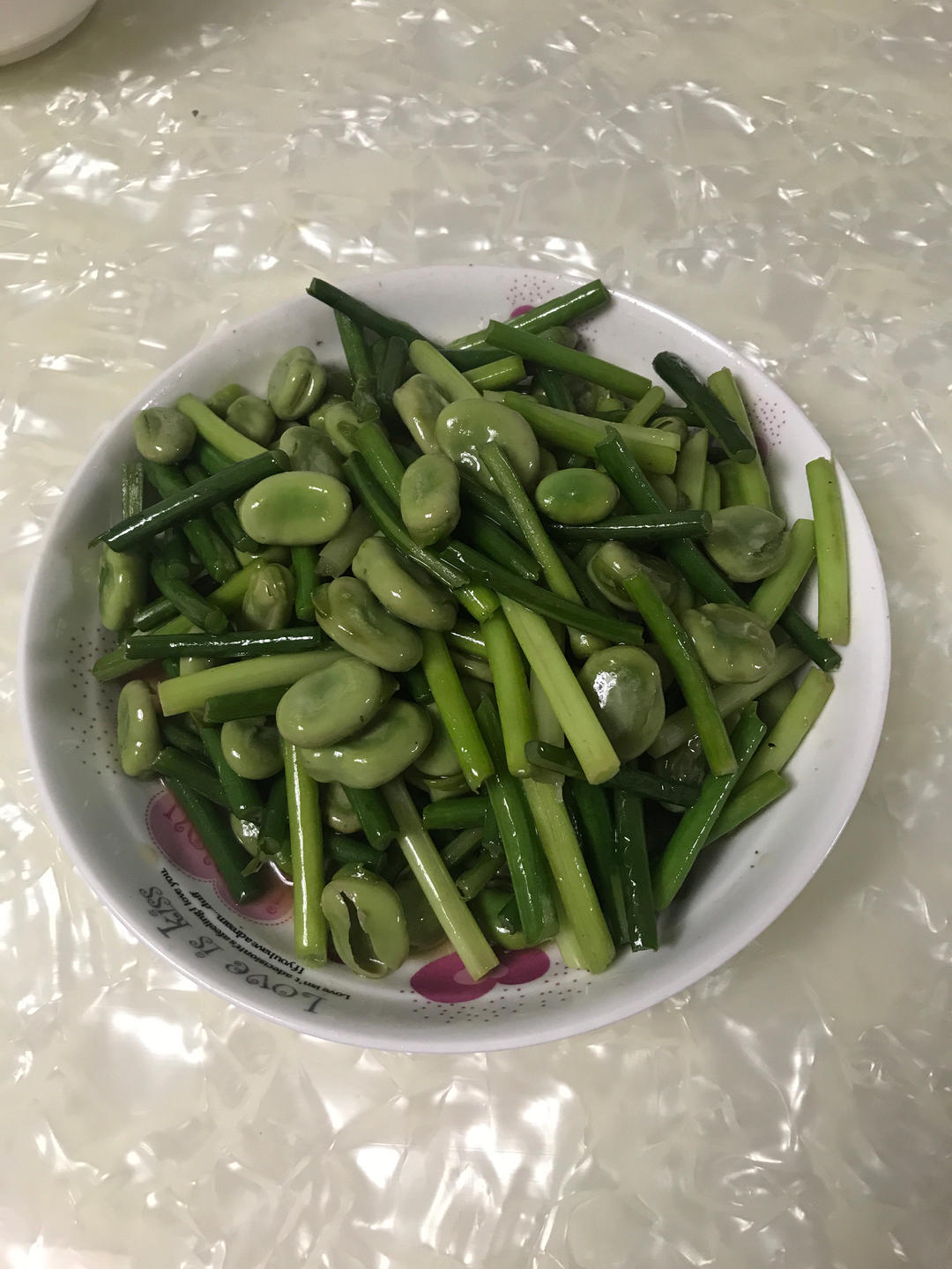 蒜苗炒青蚕豆