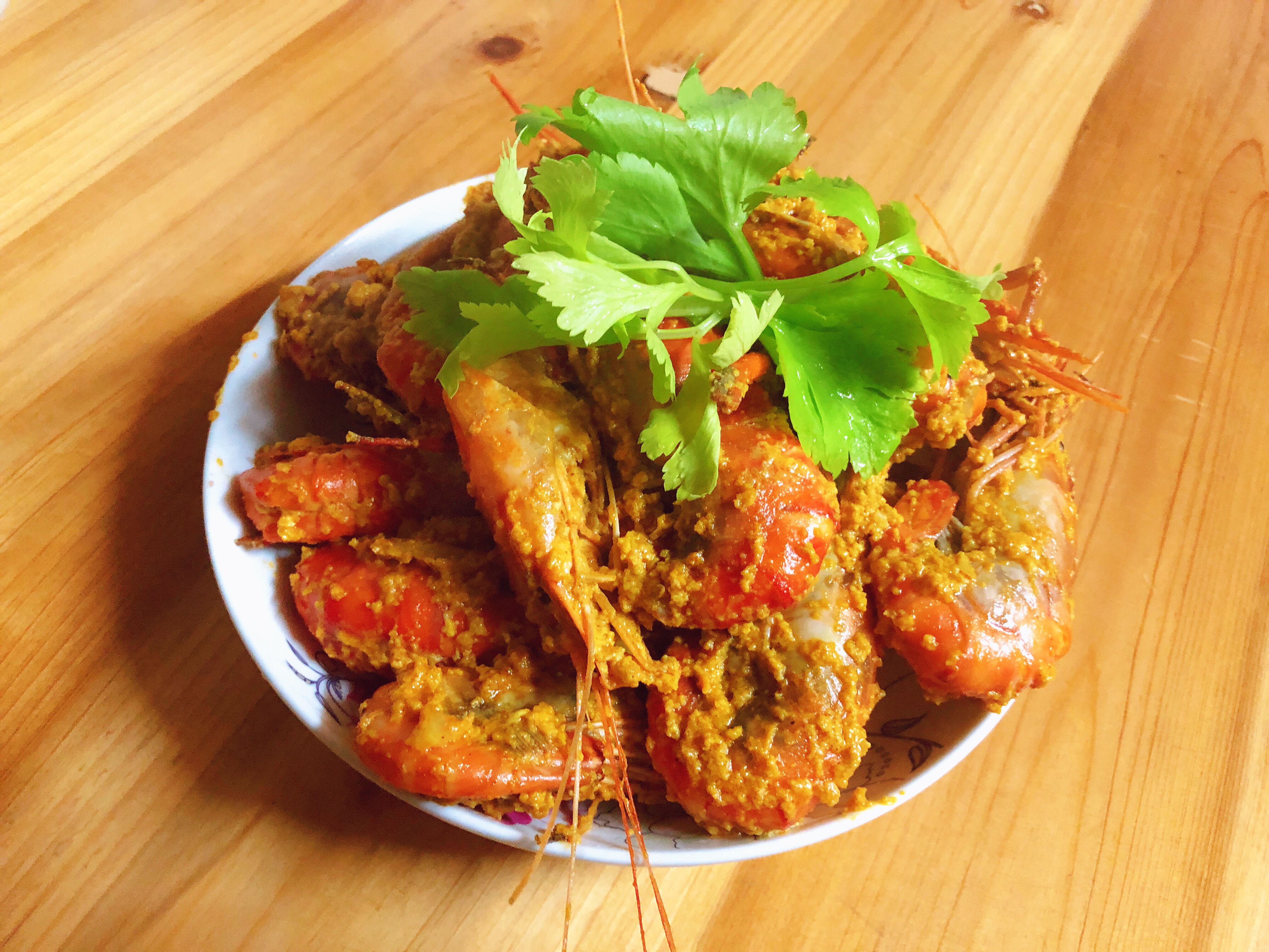 「简单快手」泰国风味咖喱虾的做法