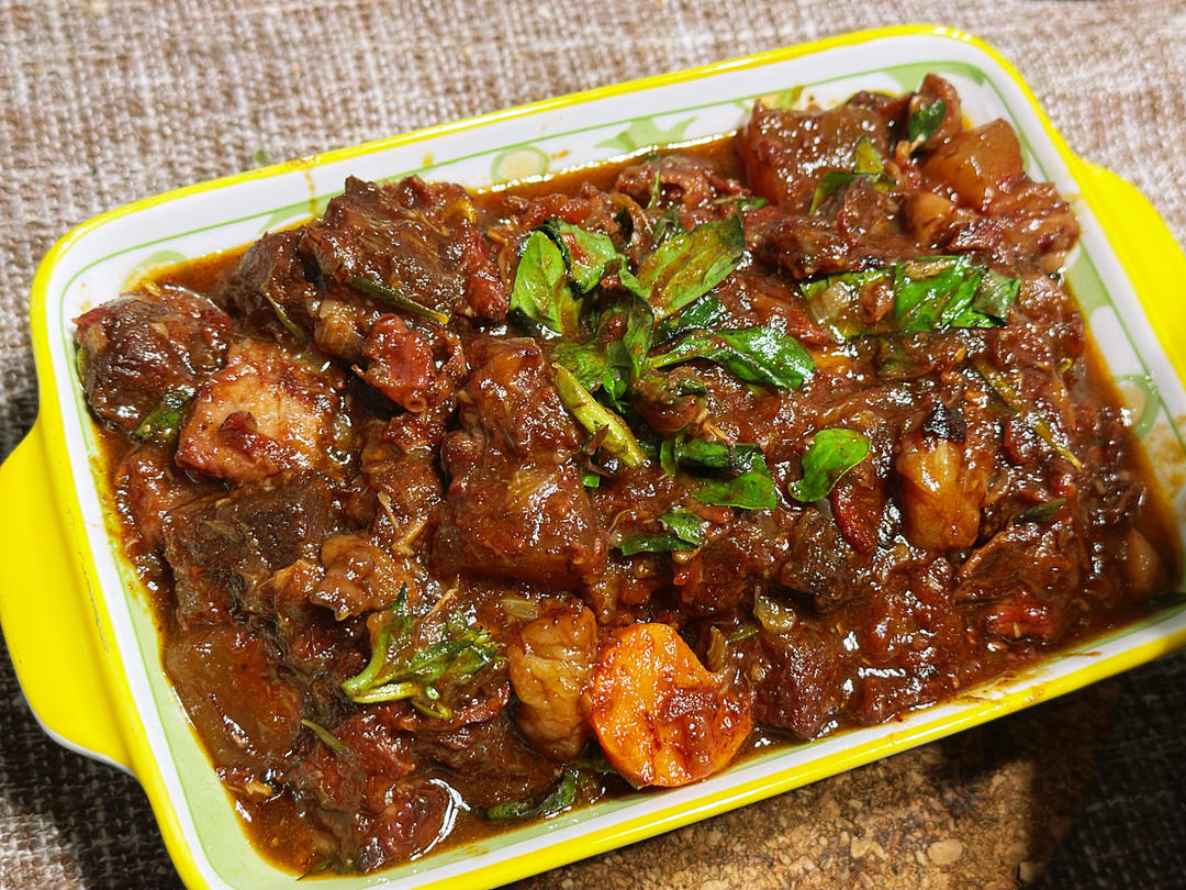 意式炖牛脸肉