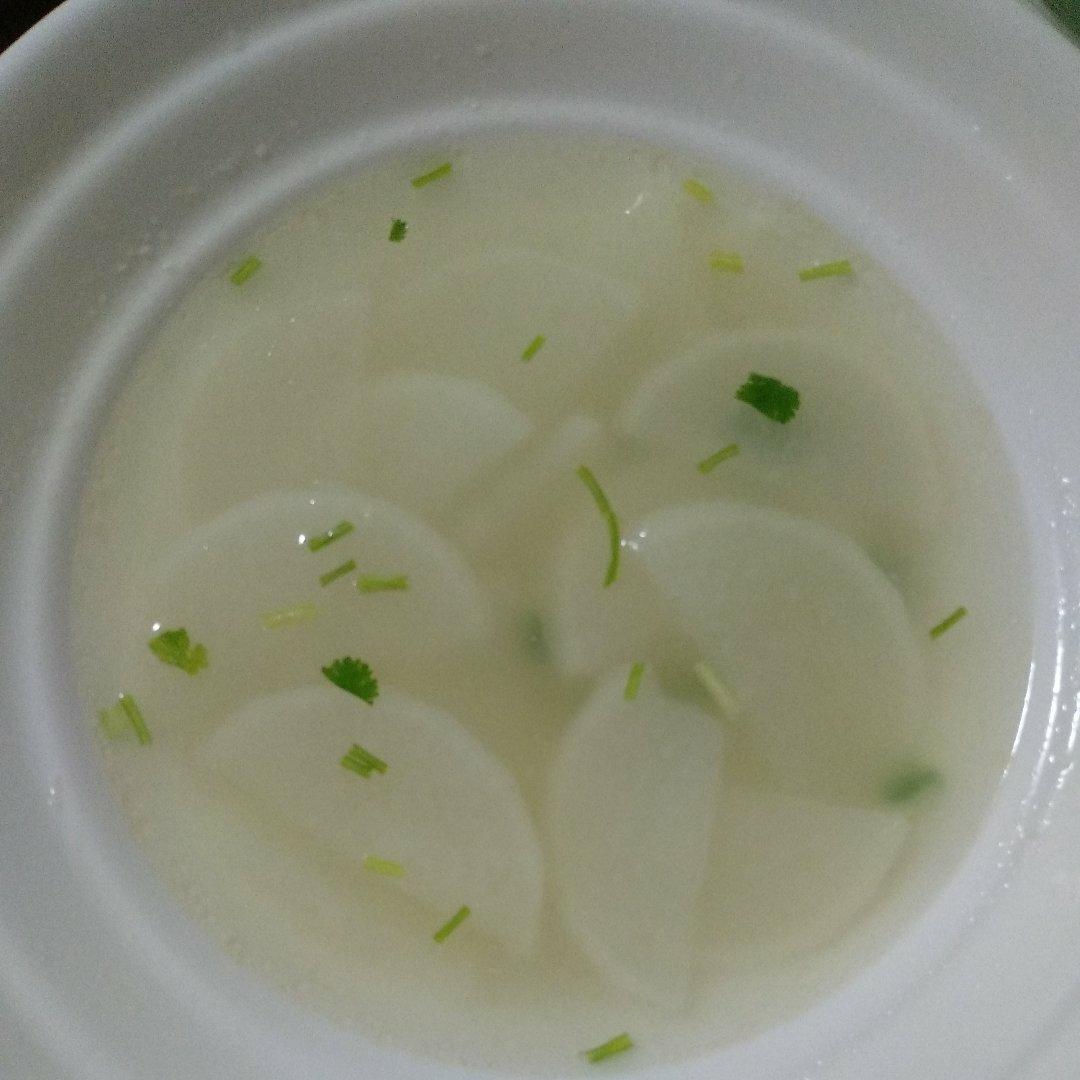 0nepiece做的超级好喝的萝卜汤