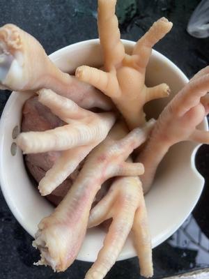 「广东靓汤」鲜无花果瘦肉鸡脚汤-清热健胃，清甜解腻的做法 步骤1