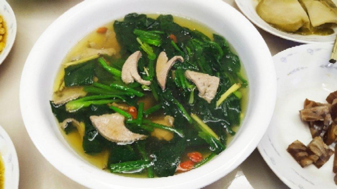 菠菜猪肝汤